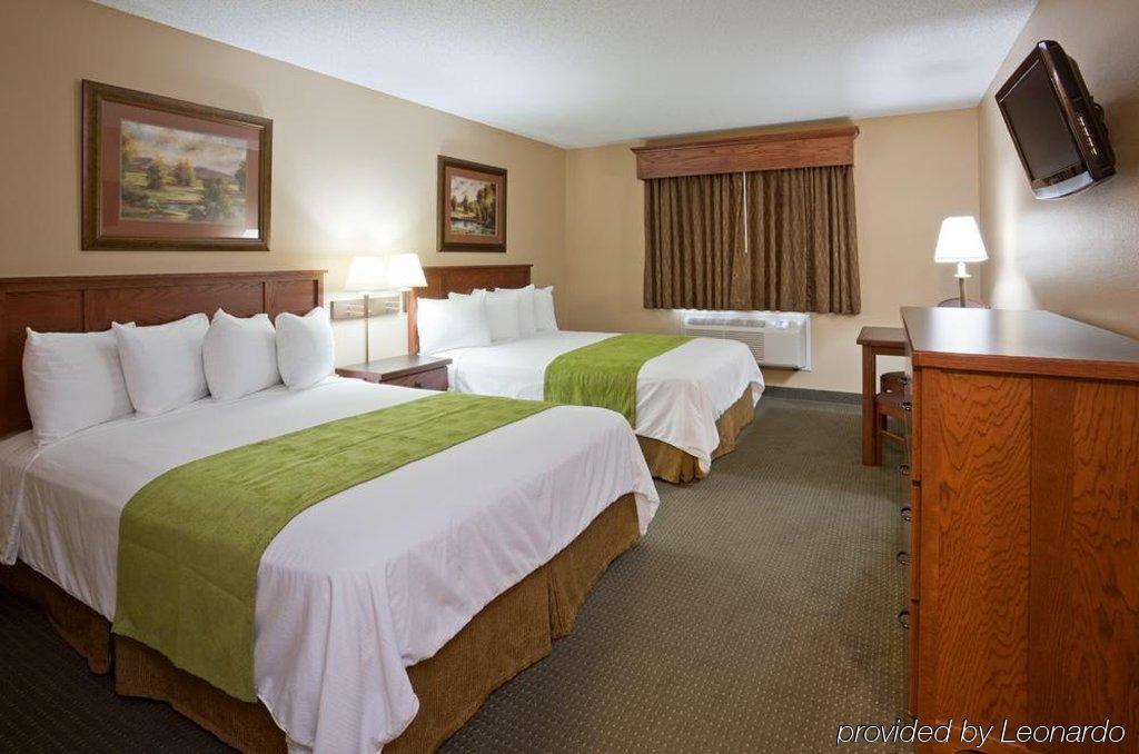 Grandstay Hotel & Suites Perham Buitenkant foto